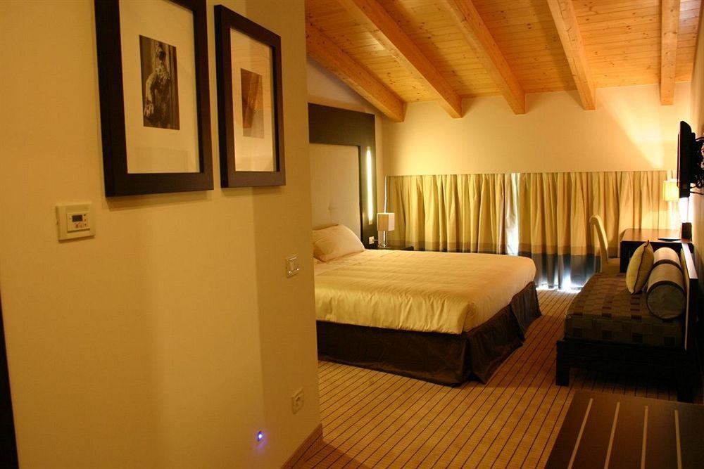 Hotel & Residence Villa Bartolomea ภายนอก รูปภาพ