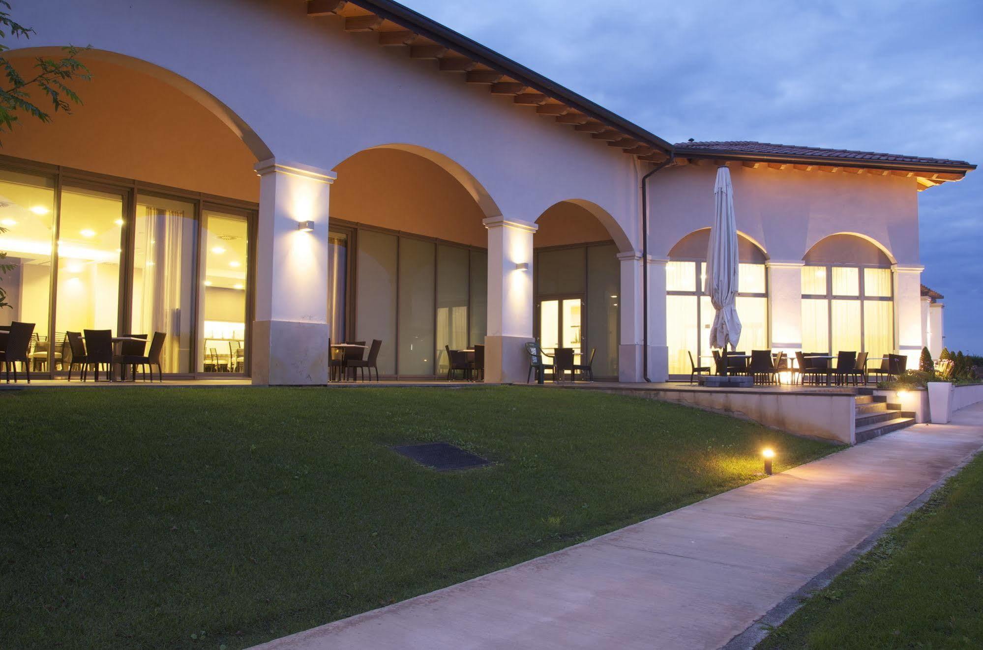 Hotel & Residence Villa Bartolomea ภายนอก รูปภาพ
