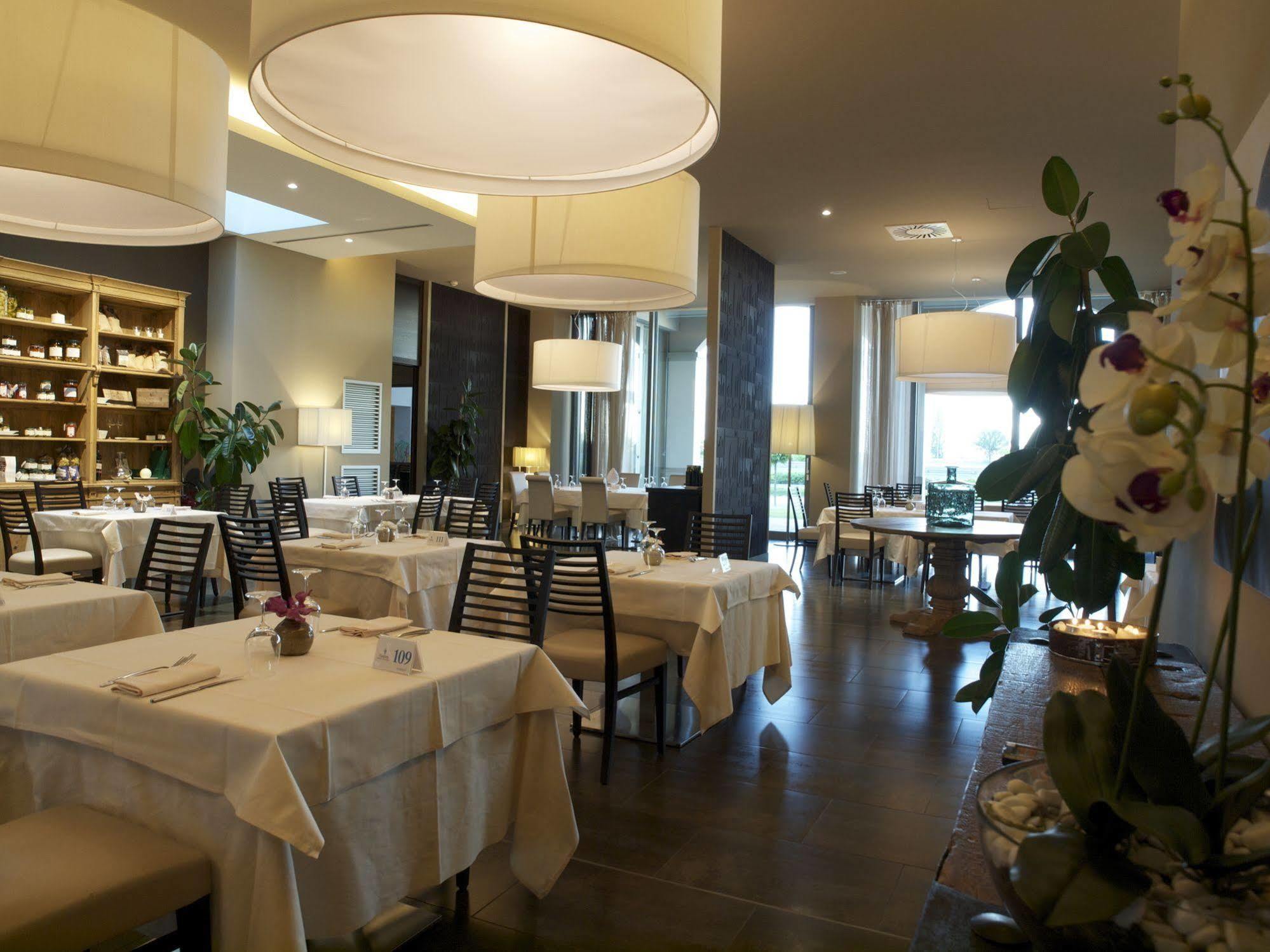 Hotel & Residence Villa Bartolomea ภายนอก รูปภาพ